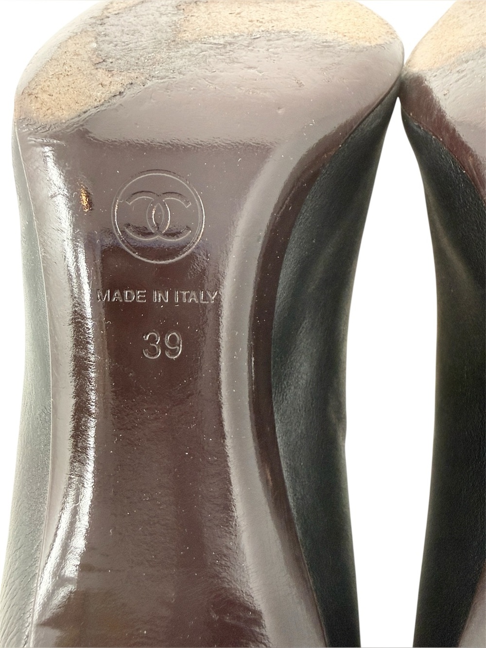 Chanel Vintage CC Cap Toe Black Leather Pumps Size 39 - Picture 10 of 14
